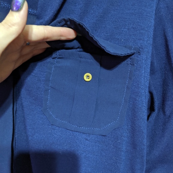 Blue button-down shirt with sheer back - Picture 4 of 6